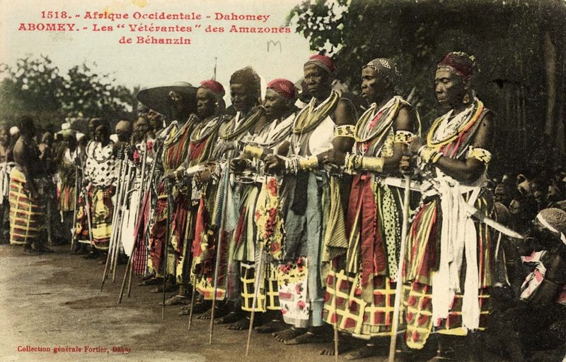 Weteranki podczas dorocznego spotkania w Abomey (stolica Dahomeju) w 1908.