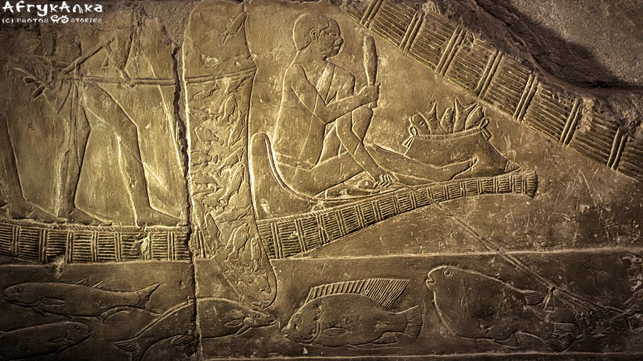 Łódź na ścianie grobowca w Sakkara (Egipt).