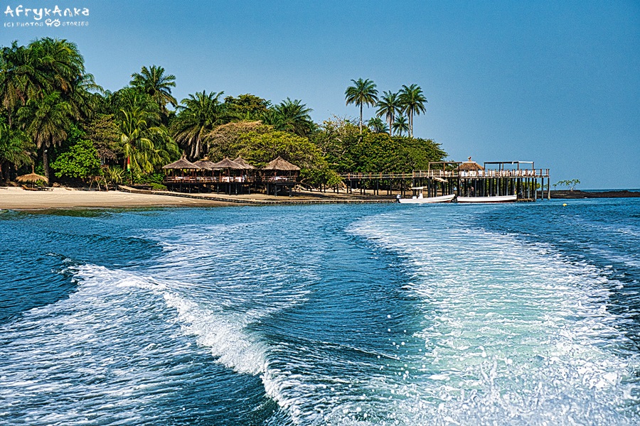 Wyspa Rubane, jeden z nielicznych hoteli na wyspach.